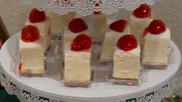 Mini Cheesecakes