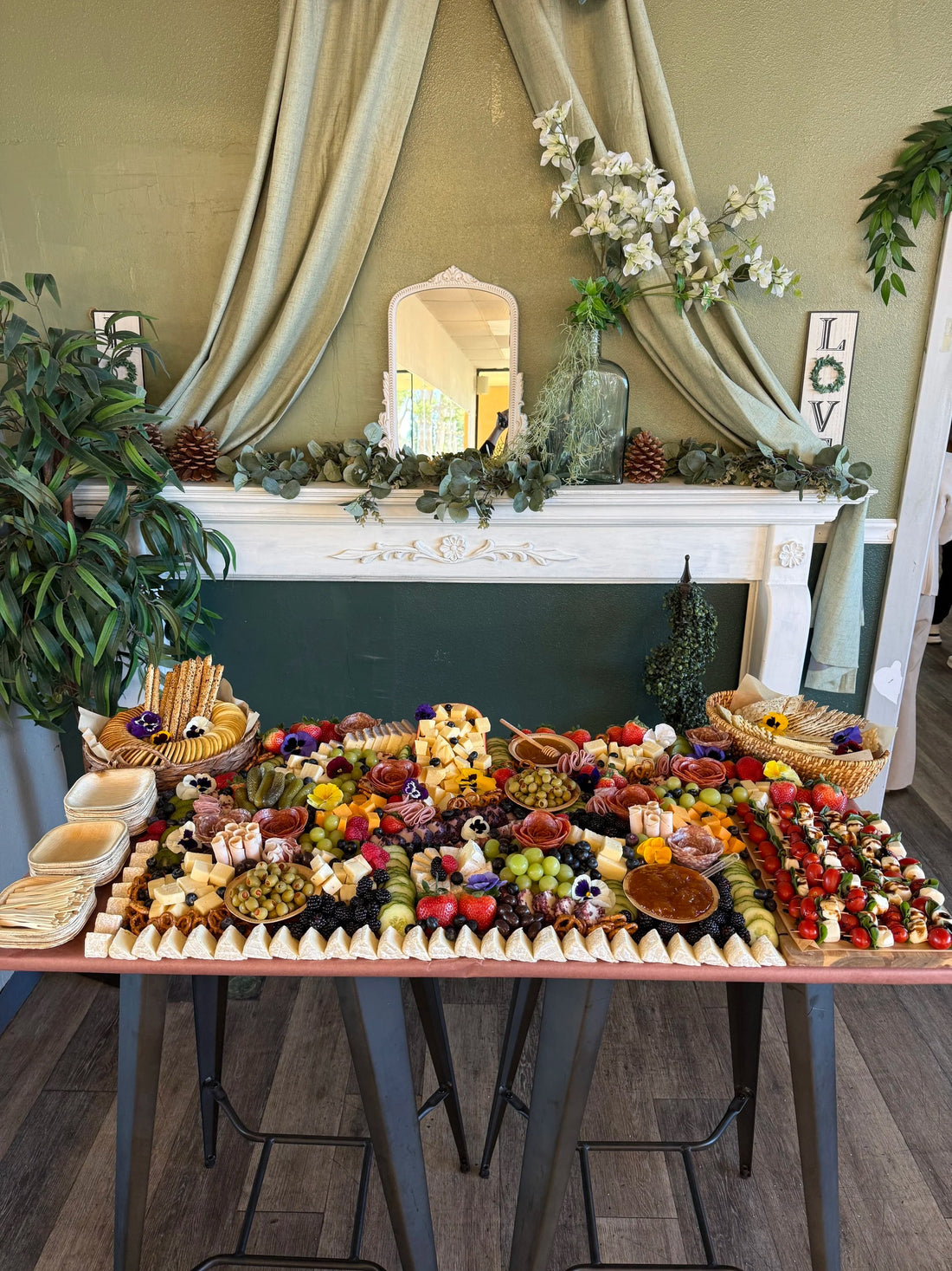 Grazing Table (50 Guests)
